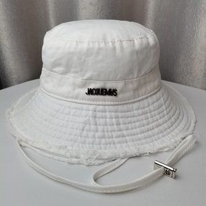 Jacquemus Bucket Hat White